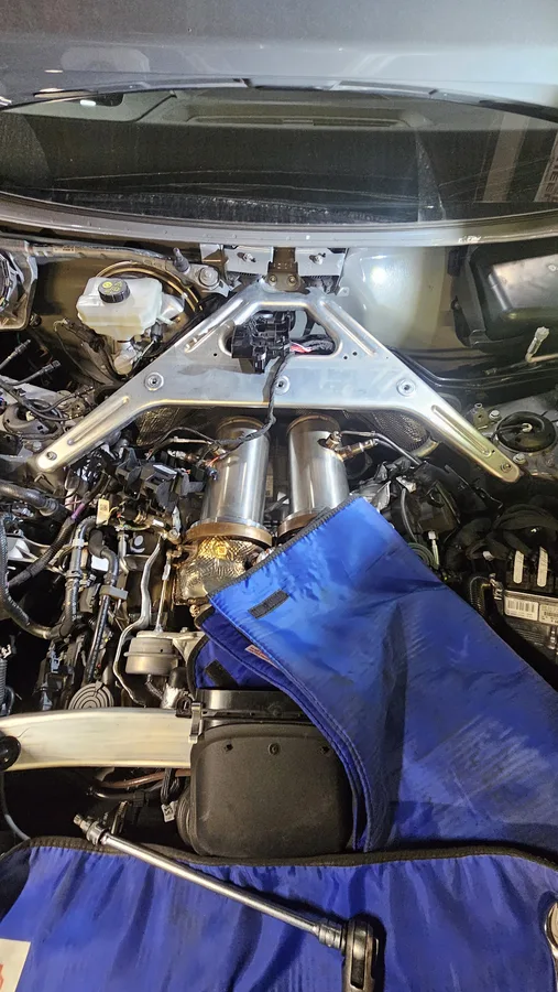Audi RS6 C7 downpipes and turbo detail